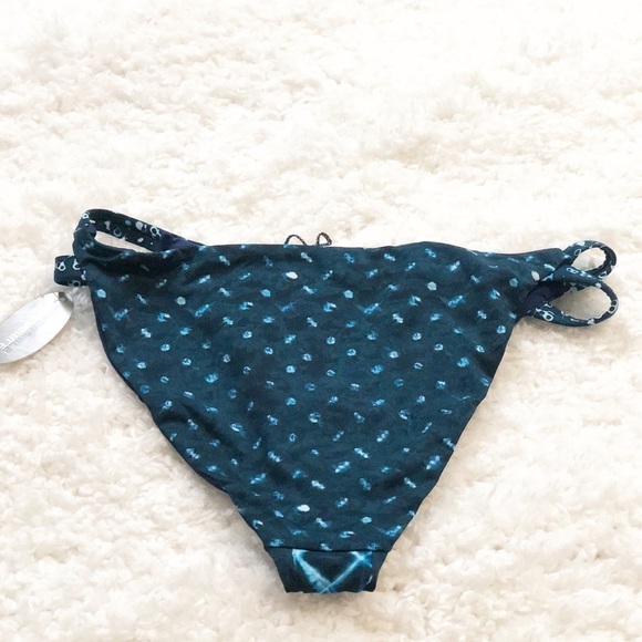 🆕 Lucky Brand Shibori reversible bikini bottoms - Picture 5 of 13